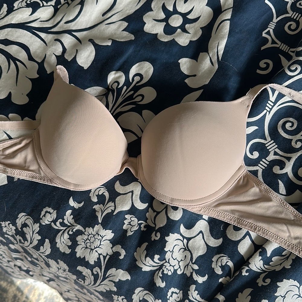 PINK VS Push-Up Bra